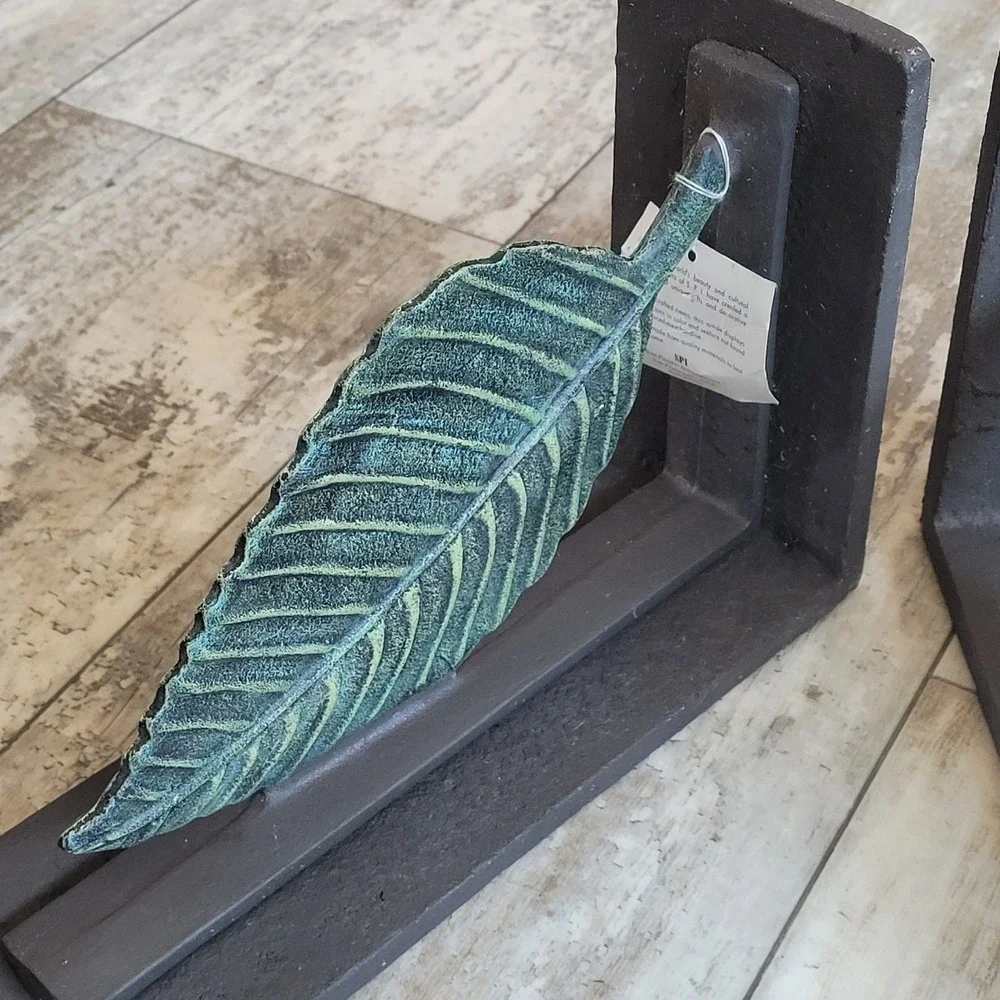 SPI Home Verdigris Leaf‎ Heavy Cast Iron Bookends - NWT Botanical Garden Natural